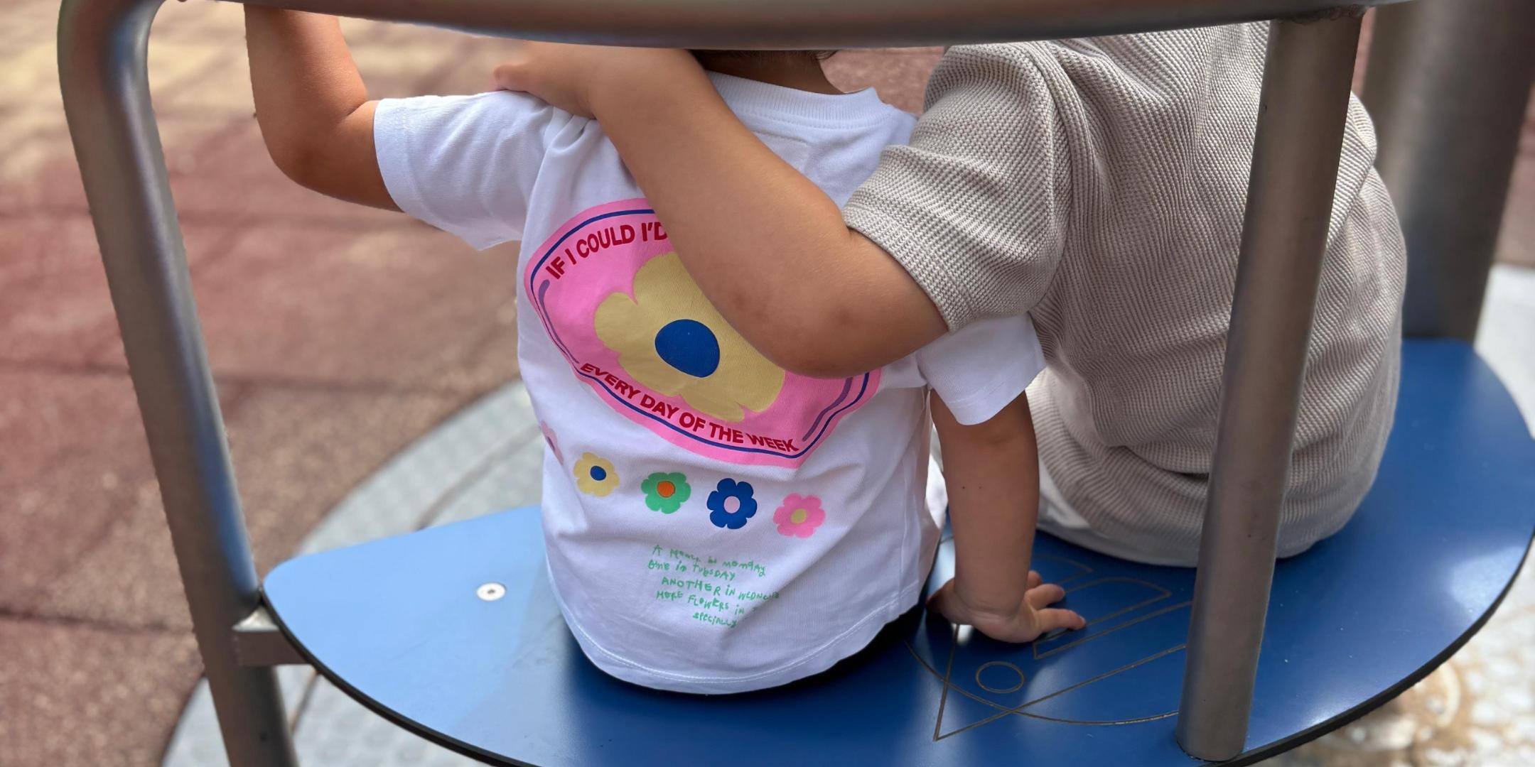 Ausflug zum Spielplatz 16
